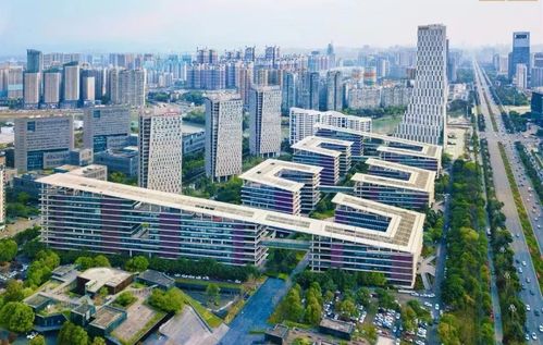 超級(jí)產(chǎn)業(yè)鏈 進(jìn)軍制造強(qiáng)市,成都萬億級(jí)電子信息產(chǎn)業(yè)挑大梁